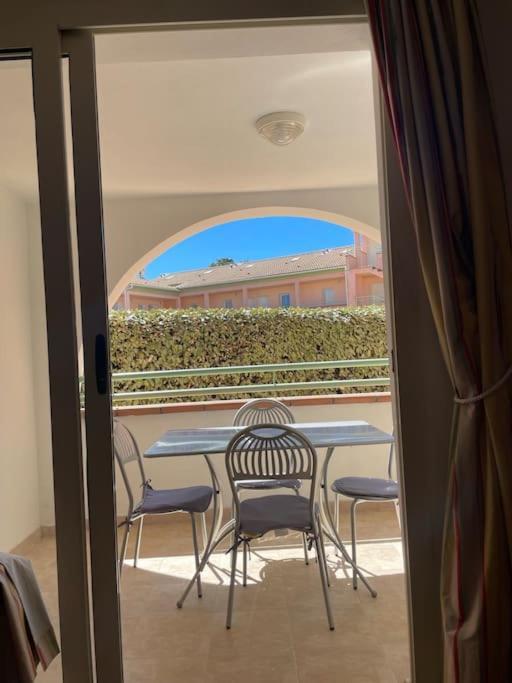 Appart. / Clim / Piscine / Mer A 300M Apartment Linguizzetta Екстериор снимка